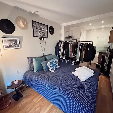 Cosy Flat, Quiet Place, Next To Market & Bakery * Paris