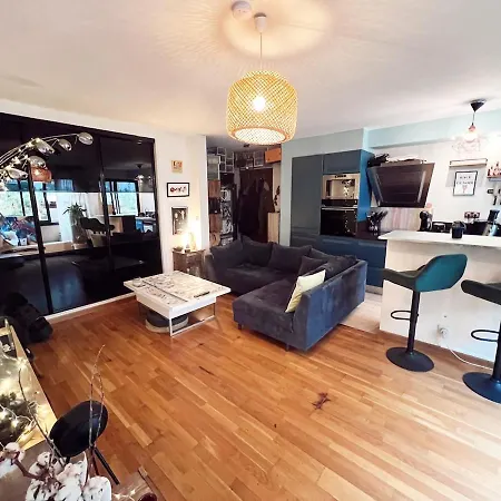 Appartement Cosy Flat, Quiet Place, Next To Market & Bakery *