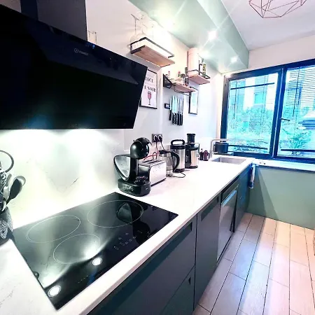 Cosy Flat, Quiet Place, Next To Market & Bakery Appartement